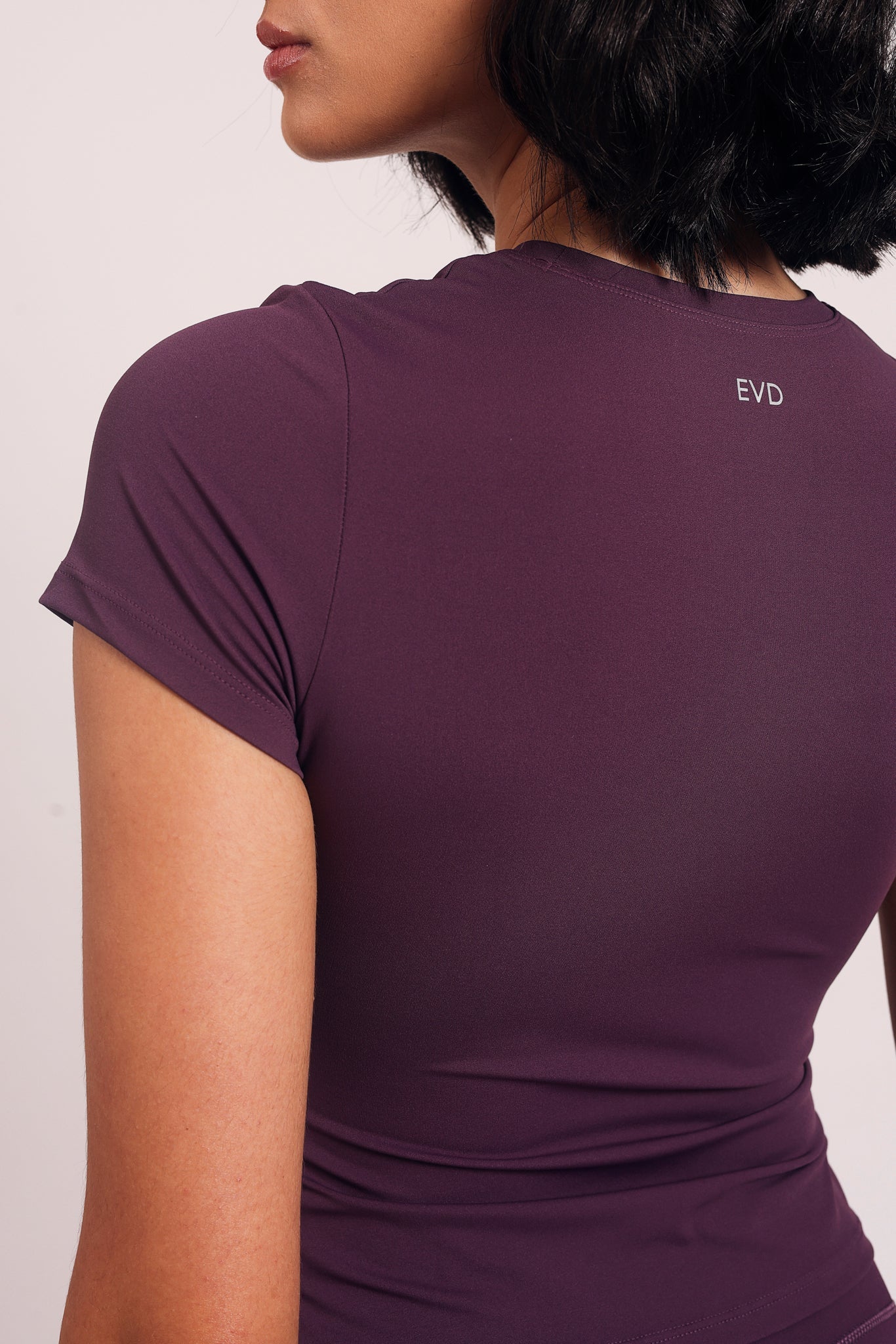 TEE SHIRTS & TOPS