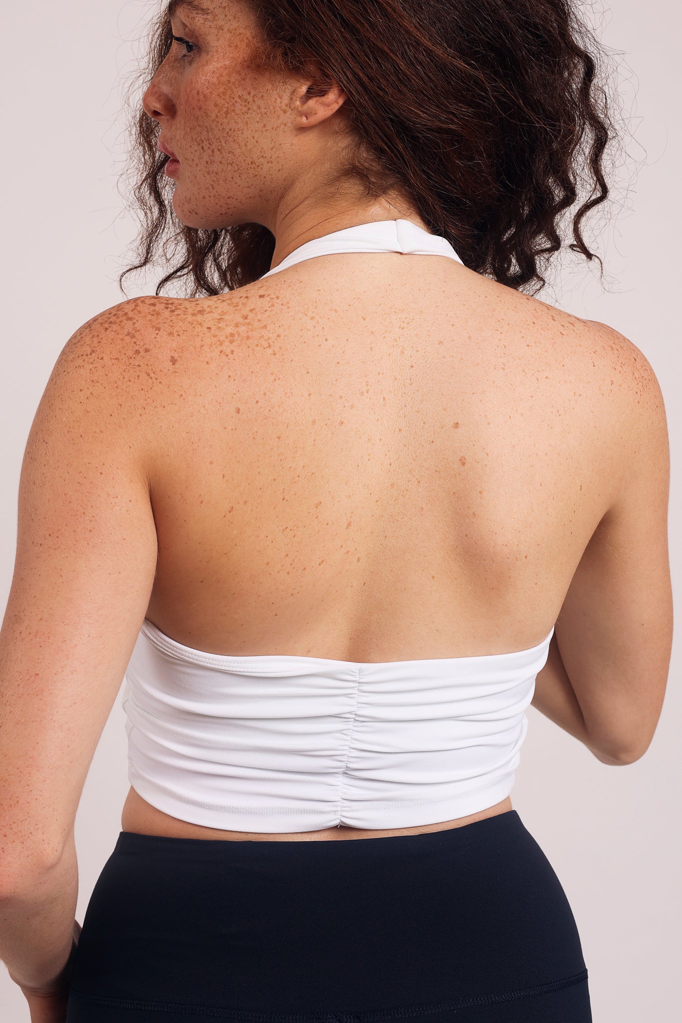 HALTER BRA BLACK