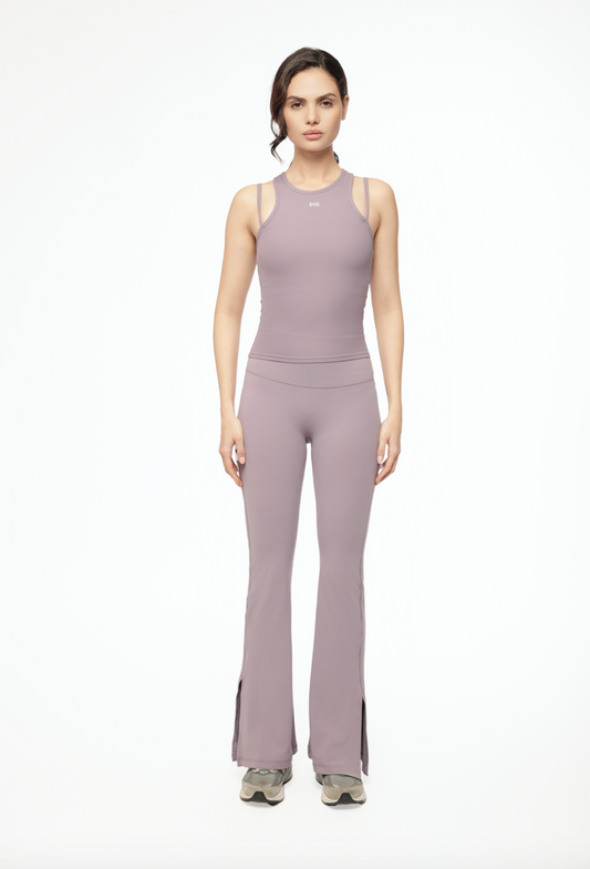 SEAMLESS HIGH-RISE FLARED PANT TARO LATTE