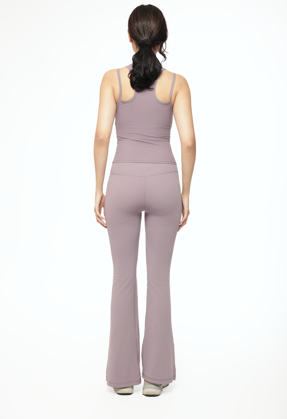 SEAMLESS HIGH-RISE FLARED PANT TARO LATTE